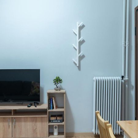 Entire Apt, 2 Bdrm, City Center 아테네 외부 사진