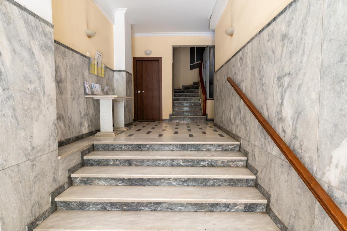 Entire Apt, 2 Bdrm, City Center 아테네 외부 사진